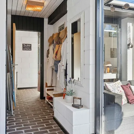 Дом отдыха With Pool Terraces Near *